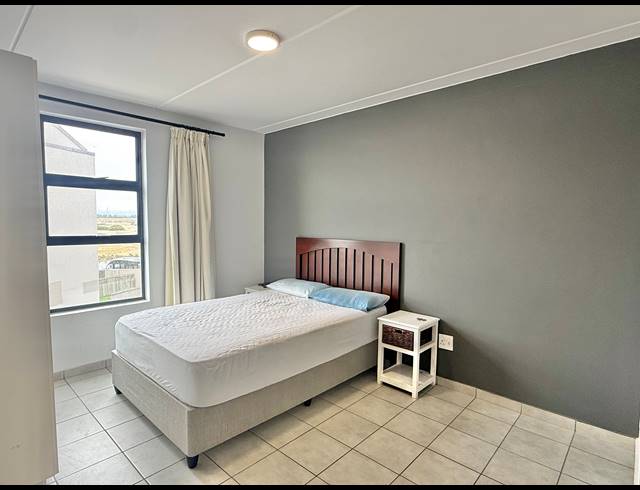 2 BEDROOM SECTIONAL TITLE FOR SALE IN PARKLANDS NORTH